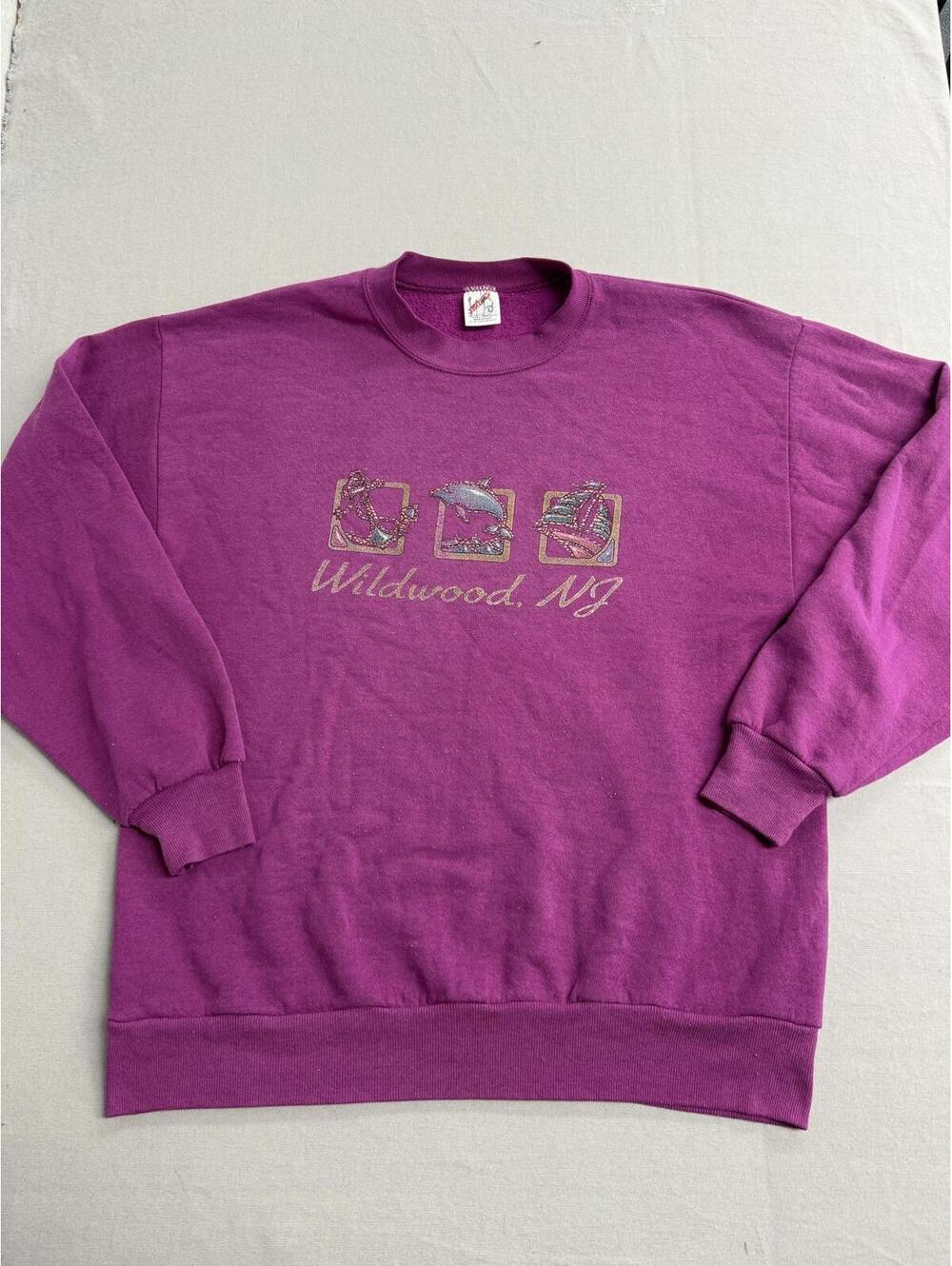 Vintage Wildwood NJ Purple Crewneck Made in USA - L